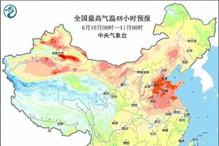 关键三分！范德比尔特：里夫斯从不害怕投关键球 他简直太棒了